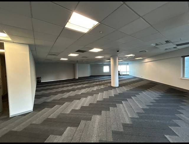 431M² OFFICE TO LET IN SANDTON CENTRAL